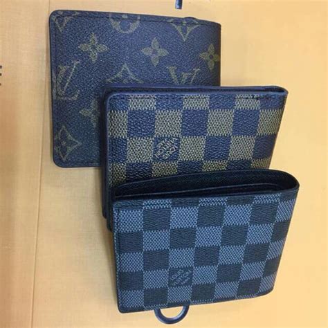 louis vuitton mens wallet 60223|Louis Vuitton men's bifold wallet.